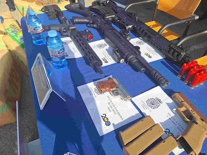 В Альмерии раскрыта семейная группировка с арсеналом и крупными партиями наркотиков