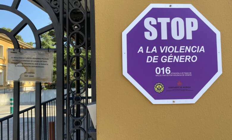 В Испании за год почти на 10% выросло число женщин под защитой полиции из-за насилия