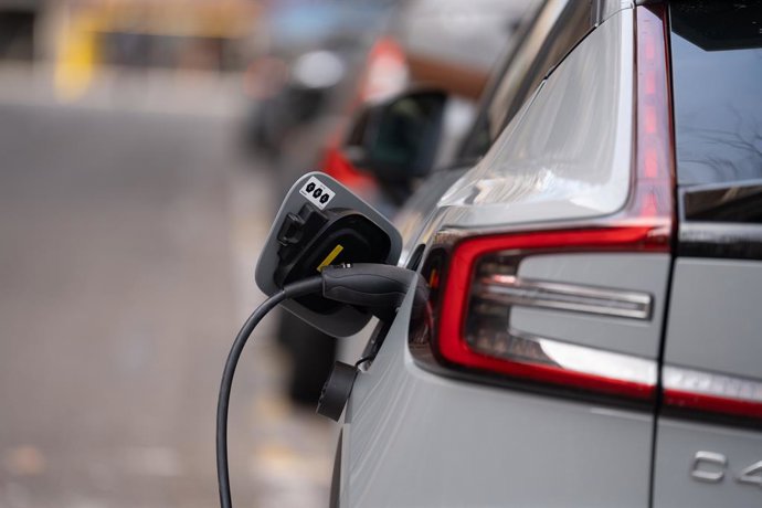 Over 43,000 Public EV Charging Stations in Spain by July 2025