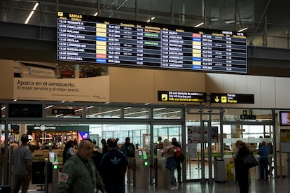 Сотня сотрудников Ryanair в Галисии осталась без ясных перспектив