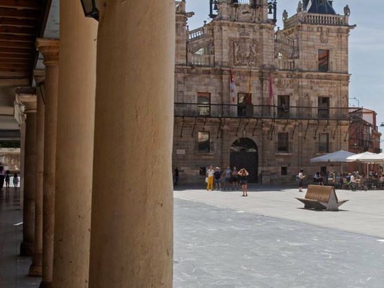 Discover Astorga: The Treasure of Castile and León with Roman Heritage and Gaudí’s Architecture