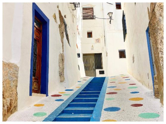 Chelva en Valencia recuerda a Marruecos y atrae a turistas en otoño