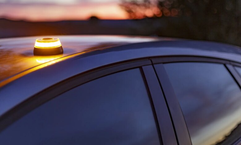 С 2026 года в Испании вводят обязательную световую сигнализацию V-16