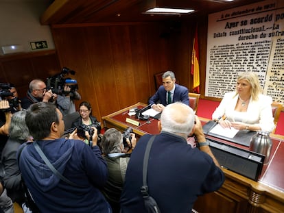Pedro Sánchez in Sharp Confrontation with Senate over Mask Scandal