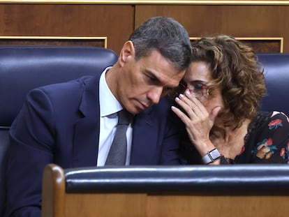 Pedro Sánchez Addresses the Senate: Defends Family and Confronts Scandal Allegations