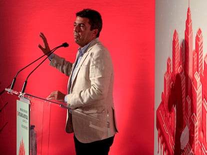 Видеозапись раскрыла детали позднего оповещения о трагедии в Валенсии