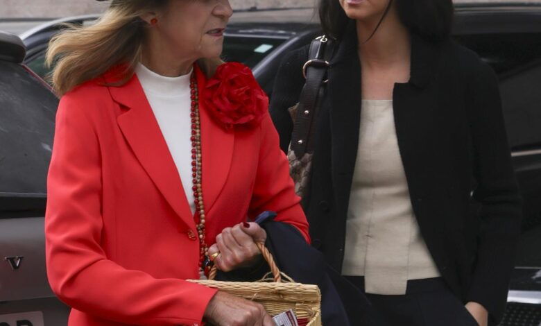 Infanta Elena and Her Daughter Chose Bullfighting Over Military Parade on Spanishness Day