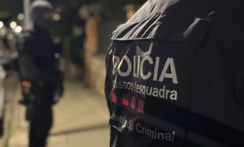 Detienen en Barcelona a un médico por organizar inyecciones intravenosas de drogas en un domicilio