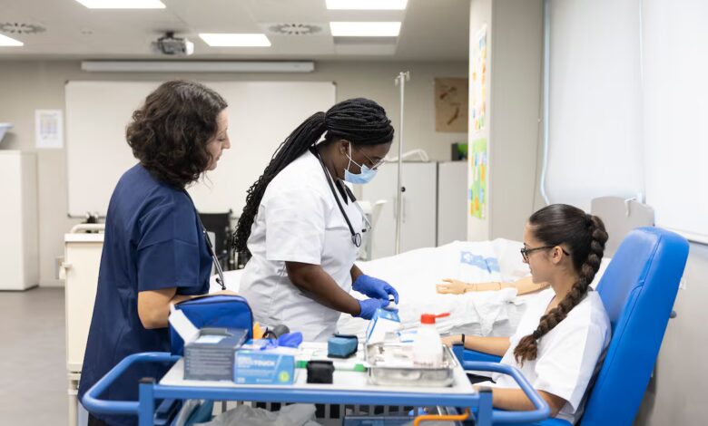 Catalan Authorities Tighten Regulations for Online Colleges: Exams Only at Educational Centers