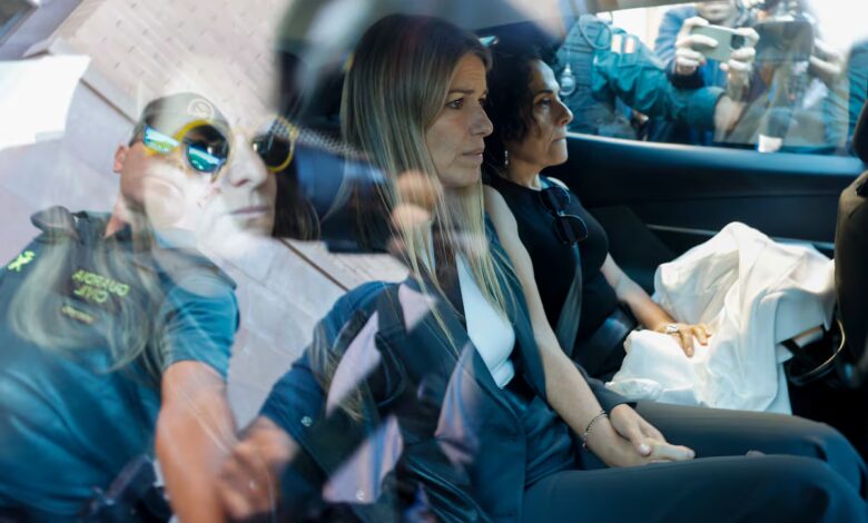 Journalist Maribel Vilaplana Left Parking Lot 24 Minutes Before Mass Alert in Valencia