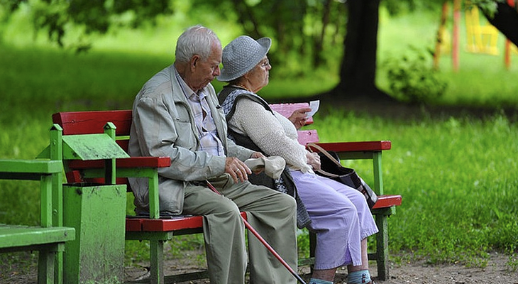 Vladimir Putin Sets New Targets for Increasing Life Expectancy in Russia