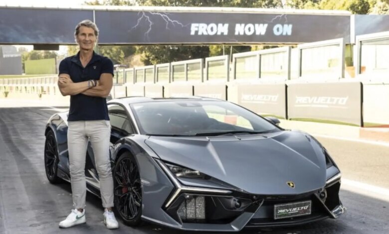 Lamborghini CEO Explains Why the Brand Isn’t Rushing to Switch to Electric Cars