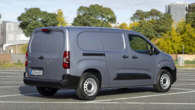 Opel Combo Electric и Bott: новые стандарты для коммерческого транспорта в Испании