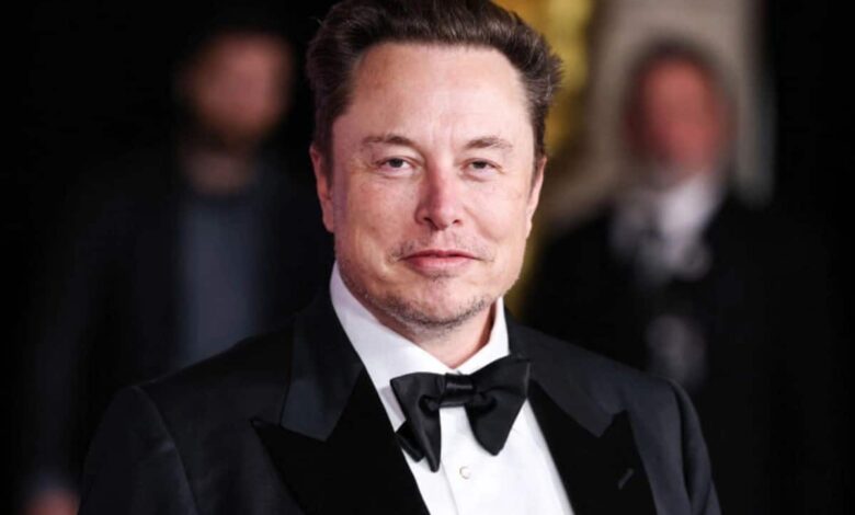 Elon Musk to Publish His Own Autobiography After Facing Criticism