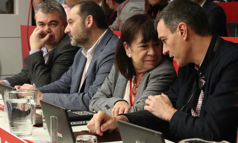 Pedro Sánchez Rejects Ábalos’s Accusations and Denounces Pressure