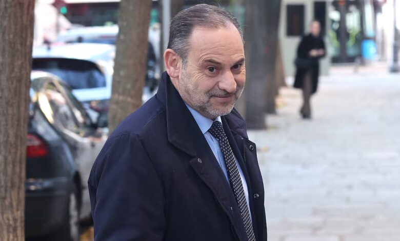 La UCO destapa una trama: un millón de euros para influir en las decisiones del ministro Ábalos