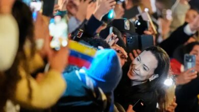 Мария Корина Мачадо появилась в Осло и встретилась с поддержкой соотечественников