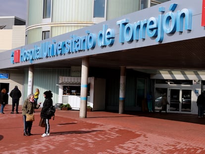 Ayuso Responds to Torrejón Hospital Scandal Allegations in Madrid Parliament