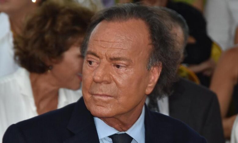 Испанская прокуратура закрыла дело против Хулио Иглесиаса из-за отсутствия юрисдикции