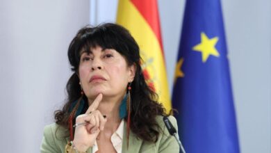 В Испании вспыхнул спор: тысячи получат статус без диплома