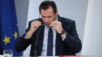 Министр транспорта вызван в Сенат после трагедий на железной дороге Испании