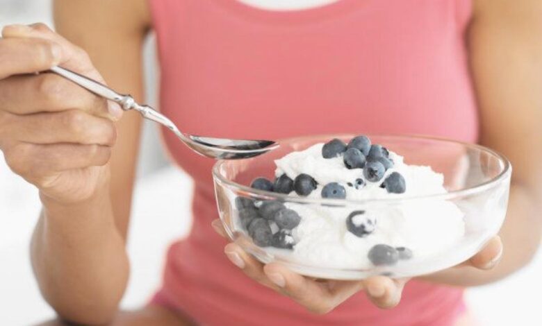 Is It Safe to Eat Greek Yogurt Every Day and Should You