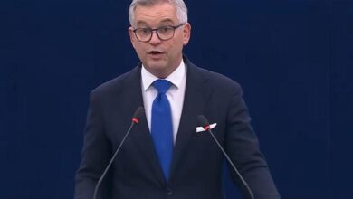 Жёсткое заявление Еврокомиссии по миграции: спор о легализации в Испании выходит на новый уровень RUSSPAIN.COM