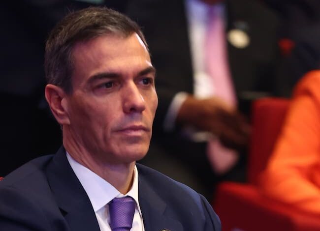 La mitad de los trabajadores de oficina en España en riesgo por la IA y decisiones de la ONU