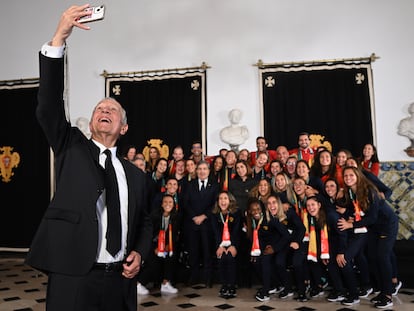 Король Испании требует новых правил для союзников НАТО