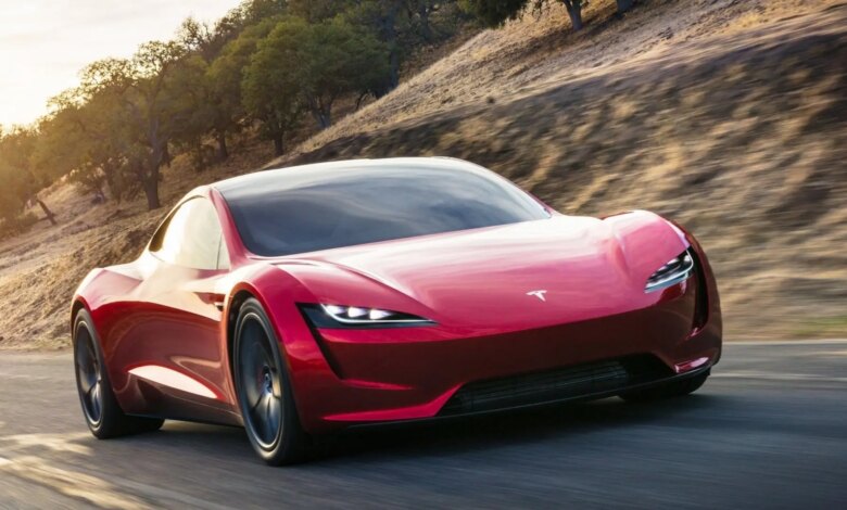 Tesla Roadster prepares for a surprise breakthrough: new patents and launch promises