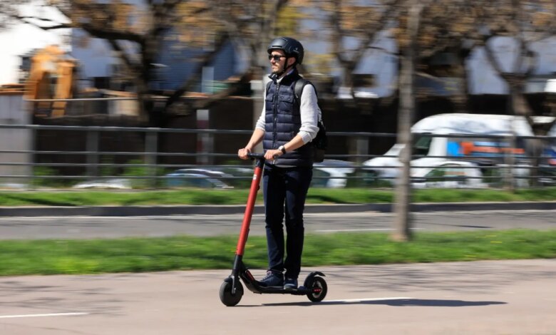 E-scooter Owners Face New Rules Registration, Insurance, and Fines up to 800 Euros