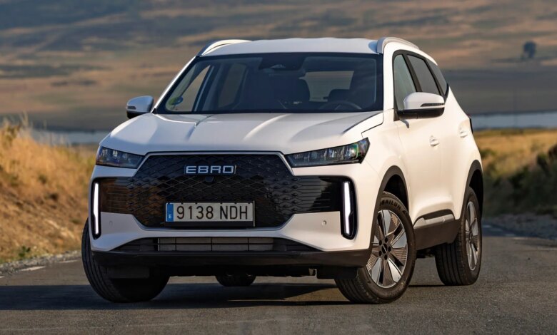 Hybrid Ebro S400 Shakes Up the Market with Record Sales and a New Price War