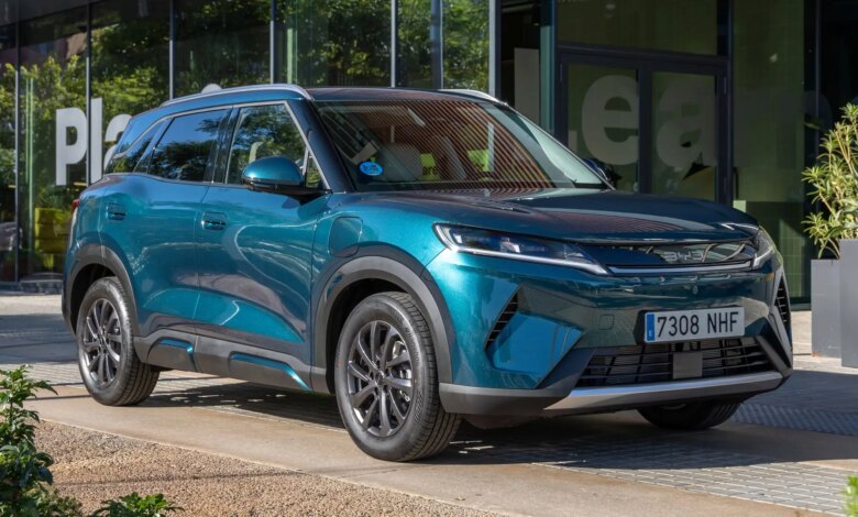 BYD Atto 2 DM-i: hybrid SUV with 1000 km range and price under 21,000 euros