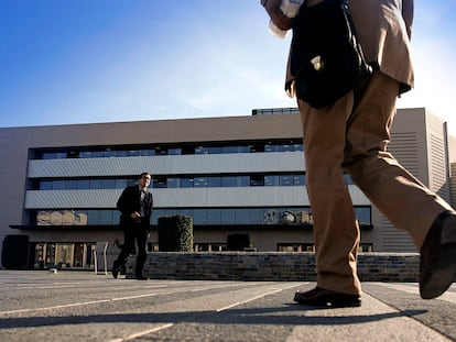 Train Passengers Unharmed, All Services Halted