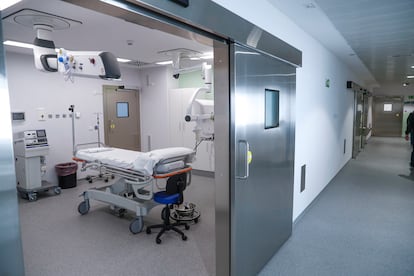 Why the New Hospital in Seville Stands Empty and Became a Film Studio