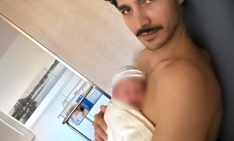 Úrsula Corberó and Chino Darín surprise Spain with rare family photo