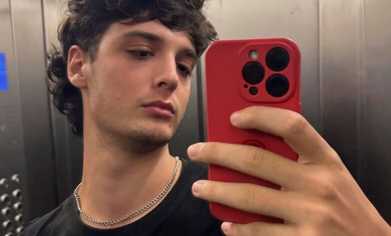 Family of young Italian influencer moves social media with farewell after his death from cancer