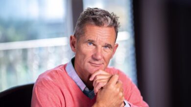 Π‘Π΅ΠΌΠ΅ΠΉΠ½ΡΠΉ ΠΊΡΡΠ³ ΠΠ½Π°ΠΊΠΈ Π£ΡΠ΄Π°Π½Π³Π°ΡΠΈΠ½Π°: ΠΊΡΠΎ ΠΏΠΎΠ΄Π΄Π΅ΡΠΆΠ°Π» Π΅Π³ΠΎ Π² ΡΠ°ΠΌΡΠ΅ ΡΡΡΠ΄Π½ΡΠ΅ Π²ΡΠ΅ΠΌΠ΅Π½Π° RUSSPAIN.COM