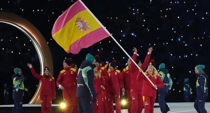 La selección española sorprende en la apertura de los Juegos Olímpicos 2026 con héroes inesperados y récords