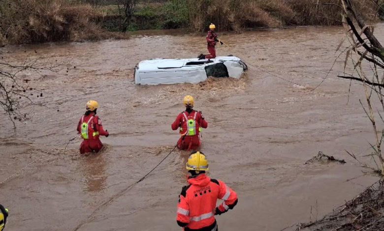 В Барселоне разыскивают водителя машины, найденной в затопленной рьерe