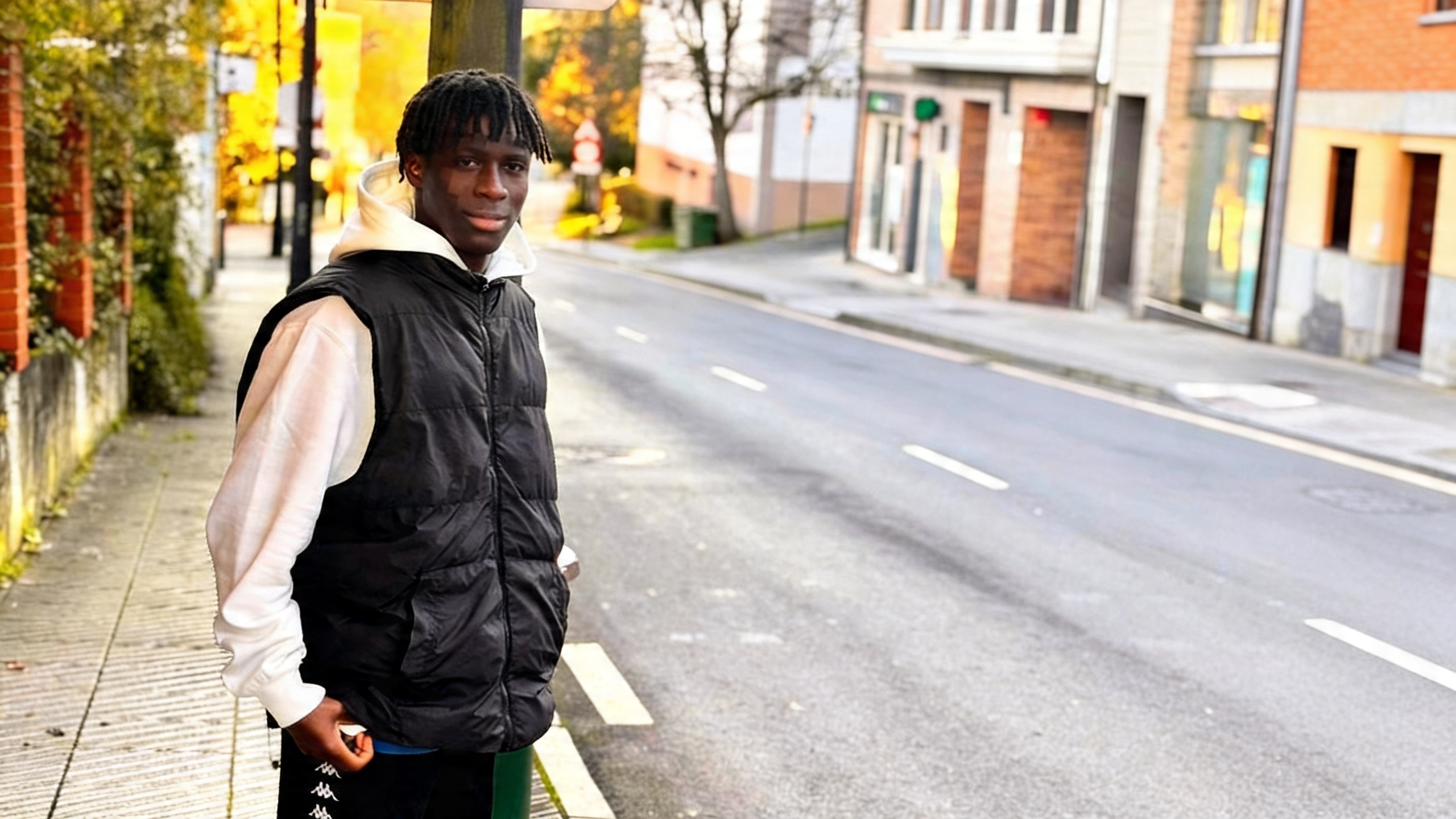 Thousands of Migrants in Spain Unable to Legalize Due to New Restrictions