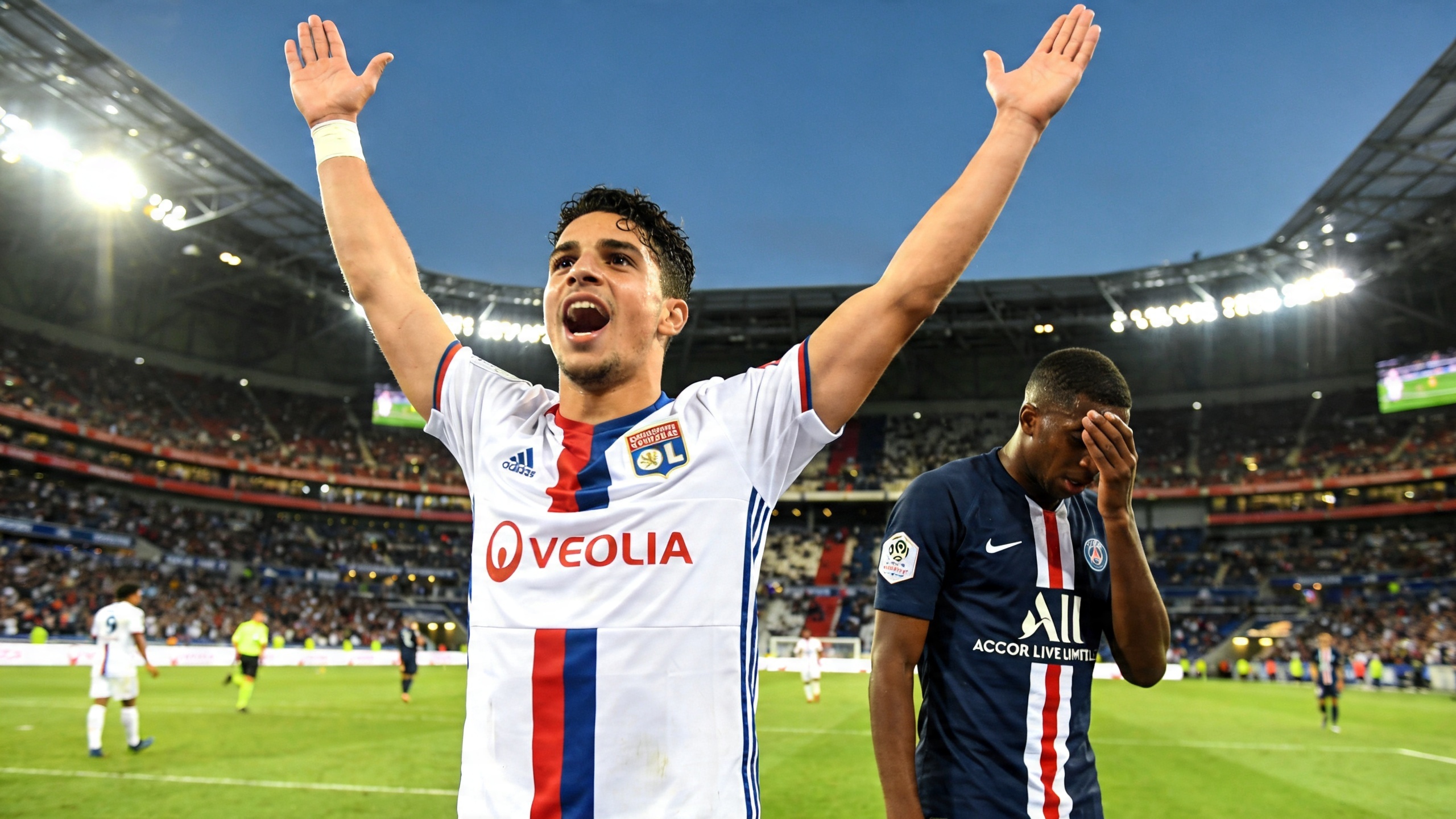 At Parc des Princes, Lyon Stuns Paris with Early Goals and Aggressive Play